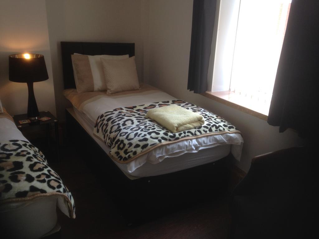 Sutton Park Guest House ブラックプール エクステリア 写真
