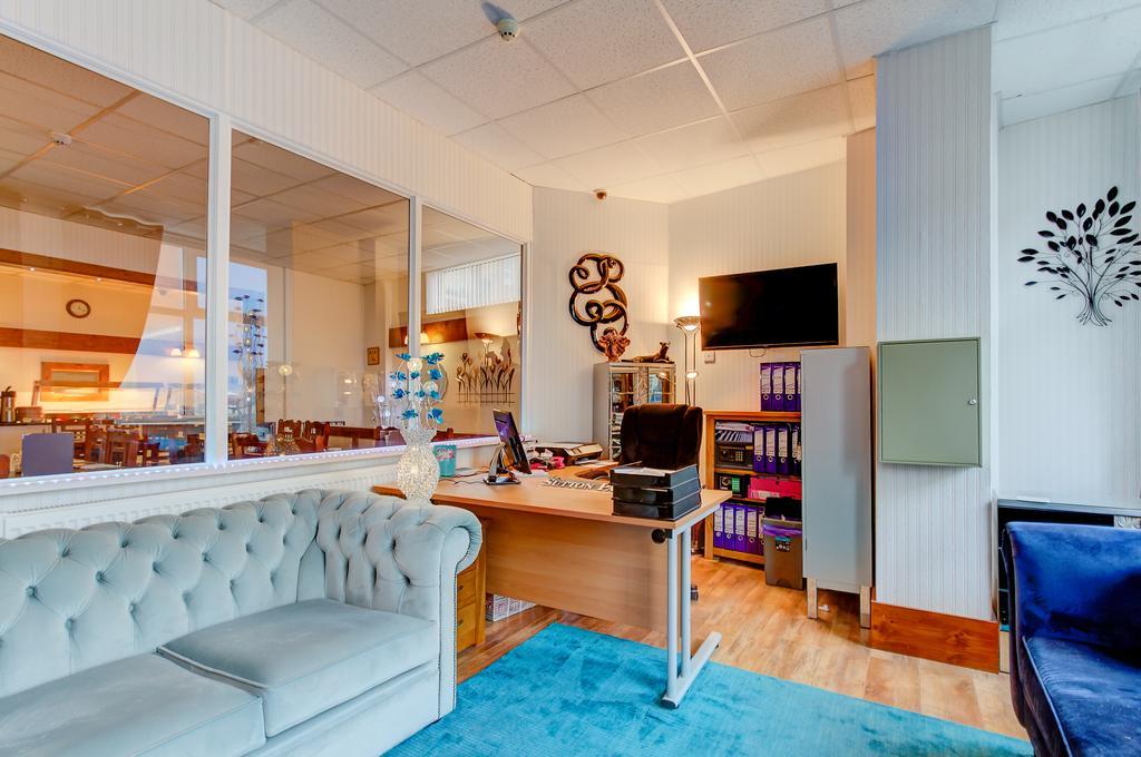 Sutton Park Guest House ブラックプール エクステリア 写真