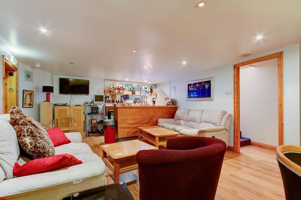 Sutton Park Guest House ブラックプール エクステリア 写真