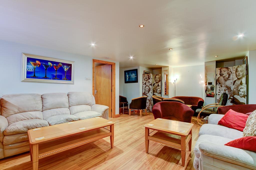 Sutton Park Guest House ブラックプール エクステリア 写真