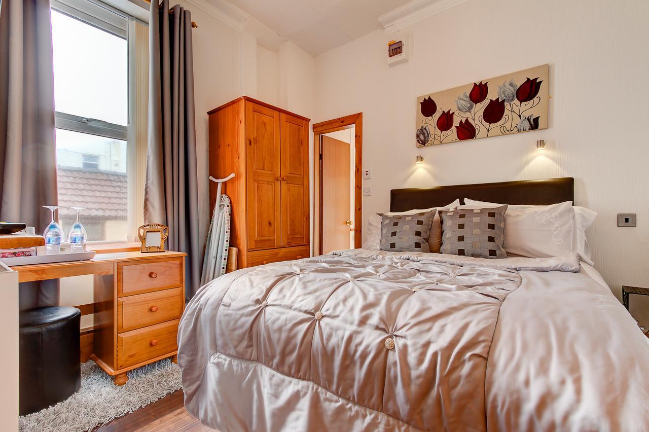 Sutton Park Guest House ブラックプール エクステリア 写真