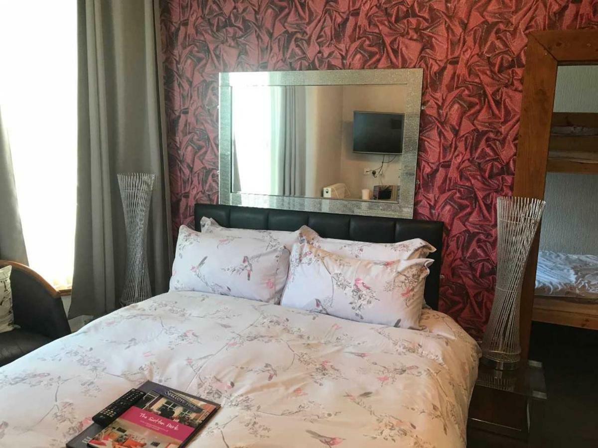 Sutton Park Guest House ブラックプール エクステリア 写真